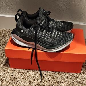 Nike React Infinity Run 4black and White Knit Running Sneakers